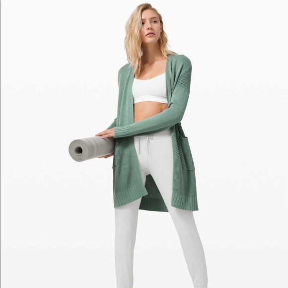 Lululemon sincerely yours sweater wrap size XS/S - Picture 7 of 8